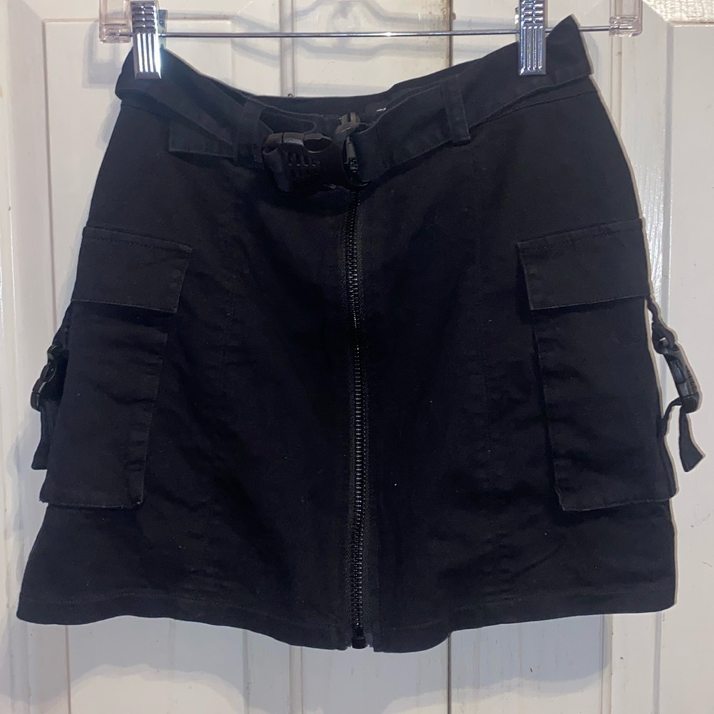 Poster Girl Cargo Skirt Black